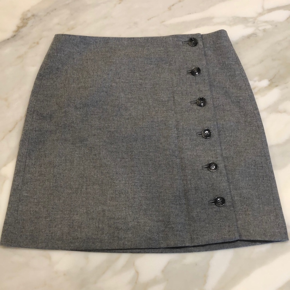 Banana Republic Wool Blend Short Gray Skirt
